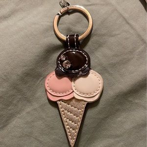 Coach Ice cream Key Holder